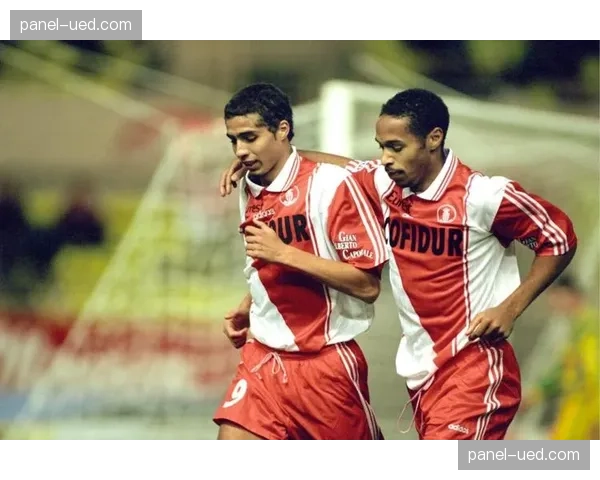 模拟选秀网站更新榜单,预测法国前锋诺阿·戴维将成为2026年状元 模拟选秀网站更新榜单,预测法国前锋诺阿·戴维将成为2026年状元