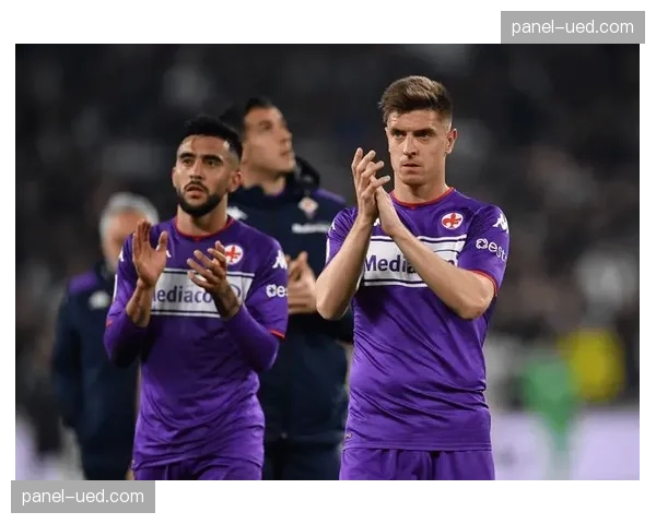 佛罗伦萨公布欧协联大名单,主力前锋贝尔特兰轮休,专注周末联赛提升进球效率 佛罗伦萨公布欧协联大名单,主力前锋贝尔特兰轮休,专注周末联赛提升进球效率