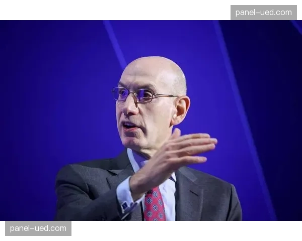 亚当·萧华宣布启动新任主教练培训计划，旨在提升联盟教练多样性