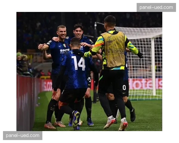 规则探讨：意甲俱乐部联合提议，希望明确“人墙中抬手保护面部”的规则解释